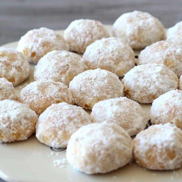 Milky Arab Cookies Recipe | El Mundo Eats