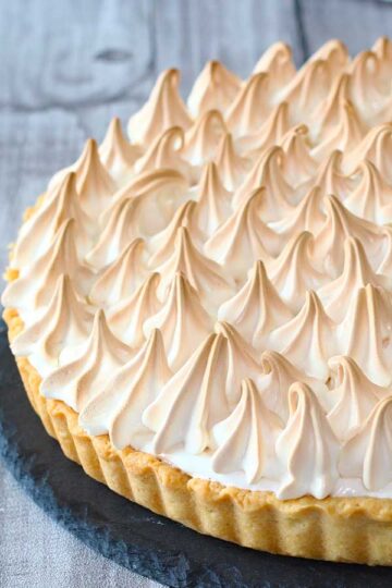 Lemon Meringue Pie - El Mundo Eats