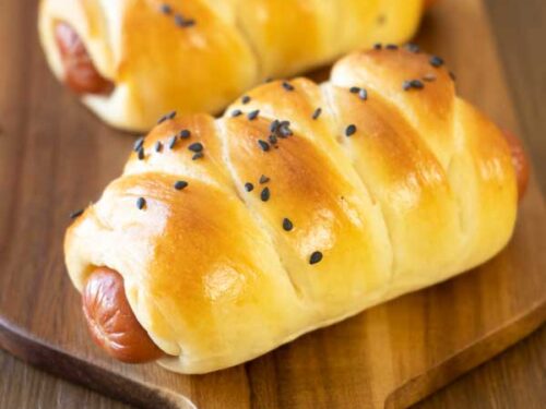 sausage bread rolls