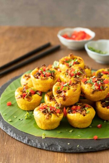Malaysian Savoury Pancake Bites (Kuih Cara Berlauk) - El Mundo Eats