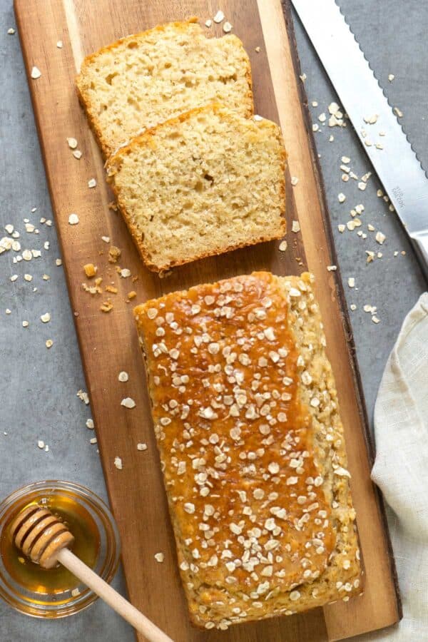 Quick Honey Oat Bread (No Yeast) - El Mundo Eats