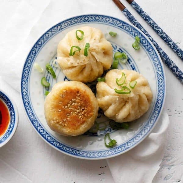 Quick Pan-Fried Meat Buns (No Yeast And No Knead) - El Mundo Eats