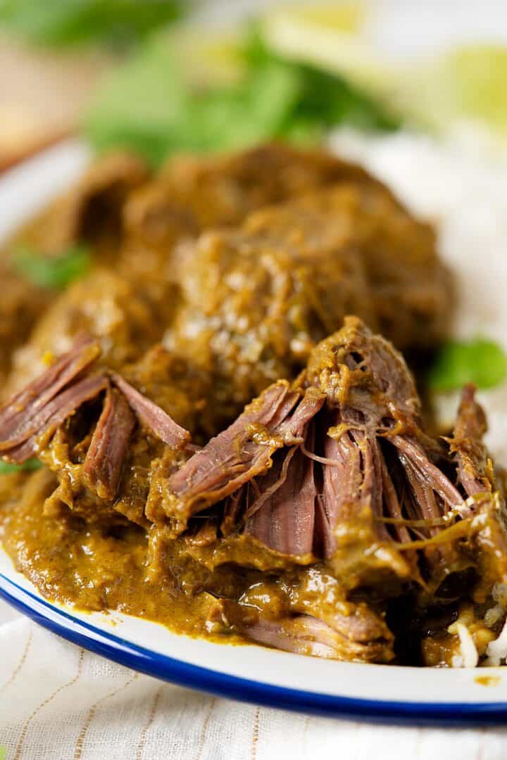 Slow Cooker Beef Rendang - El Mundo Eats