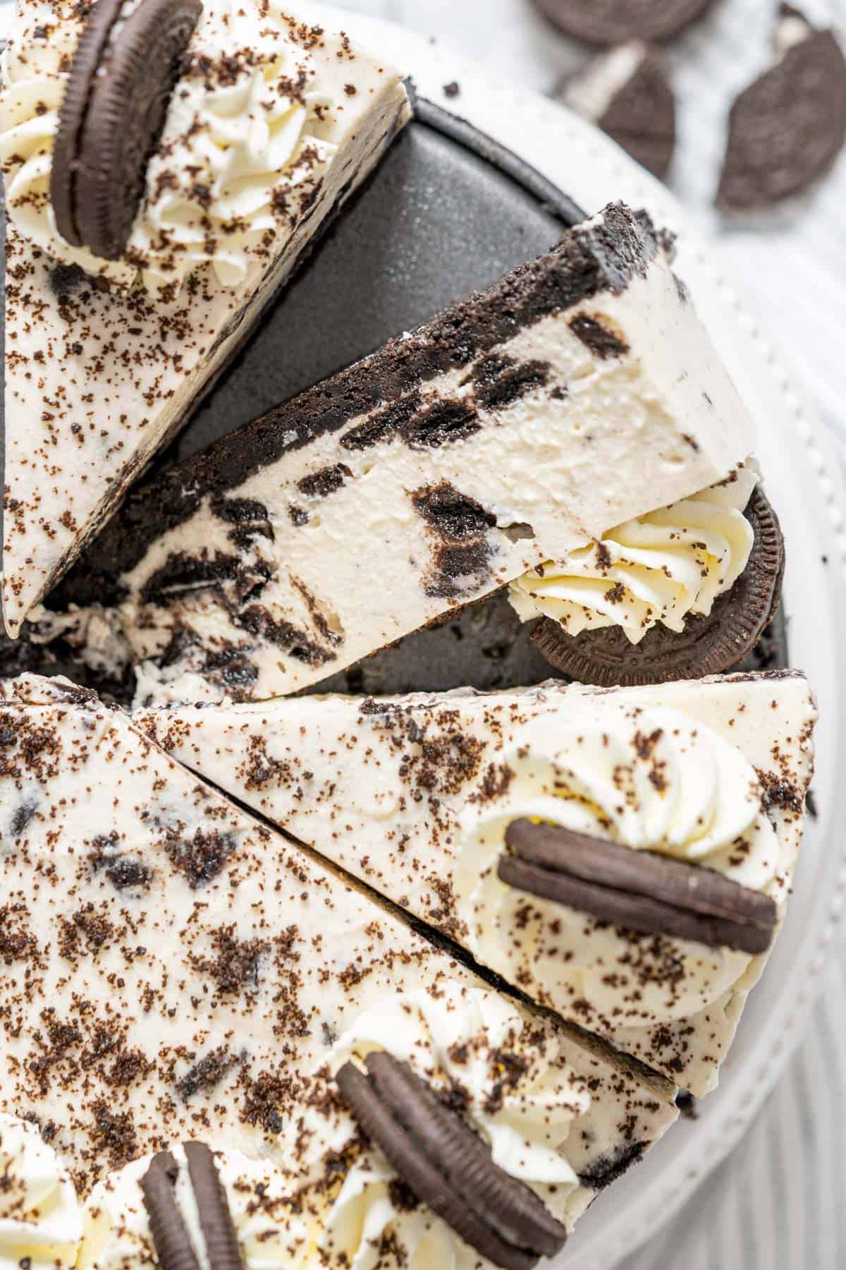 Showing the texture of sliced no-bake Oreo cheesecake.